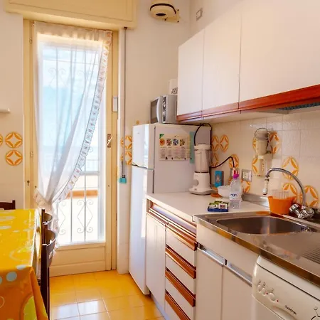 168 - La Terrazza Sul Mare, Casa A 10 Minuti Da Spiaggia, Parcheggio Privato Gratis Apartment *